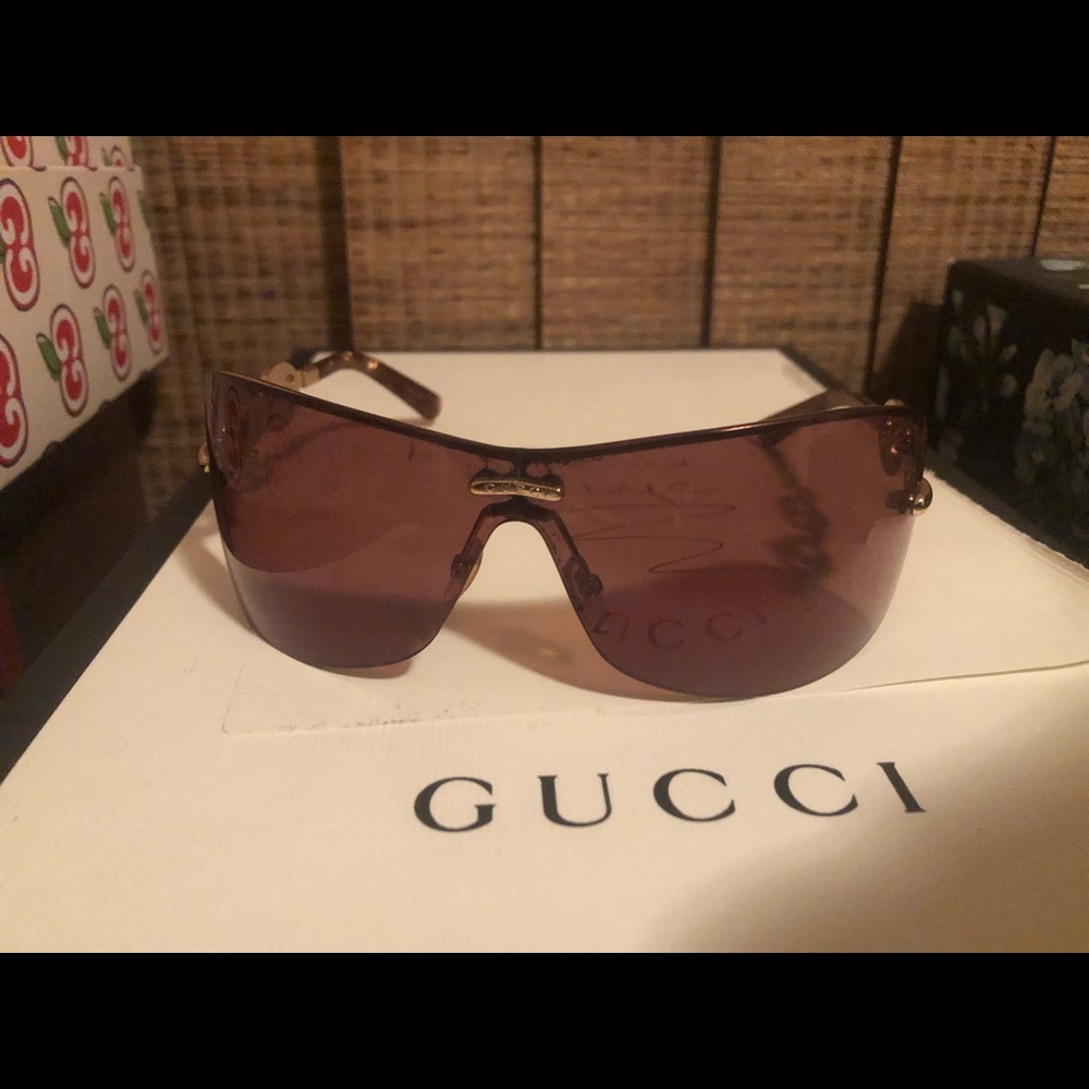 Authentic Gucci sunglasses